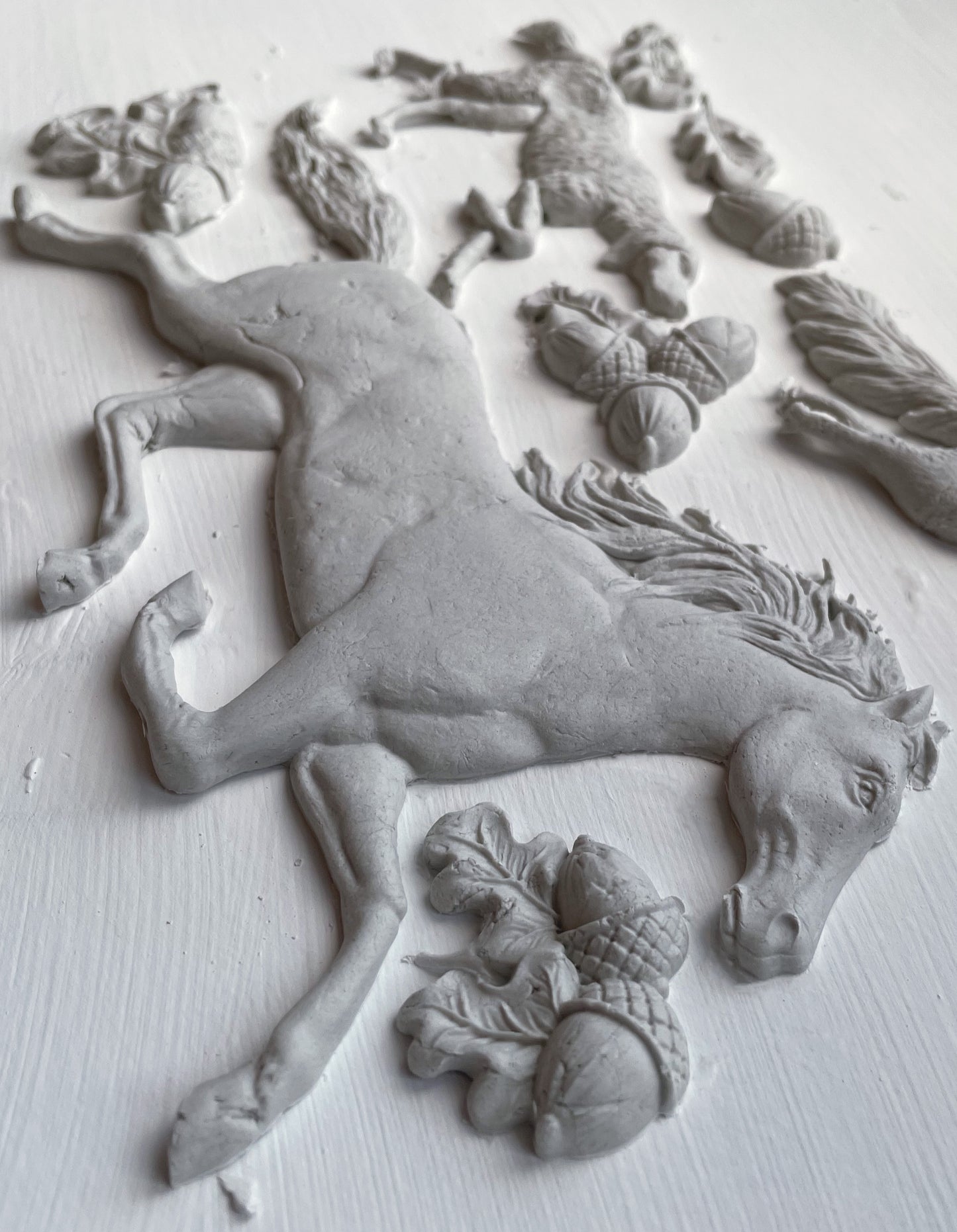 Horse & Hound - IOD Mould - Retired Feb 2025
