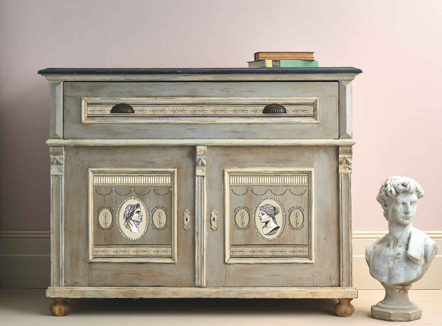 Classical Cameo - IOD Paint Inlay