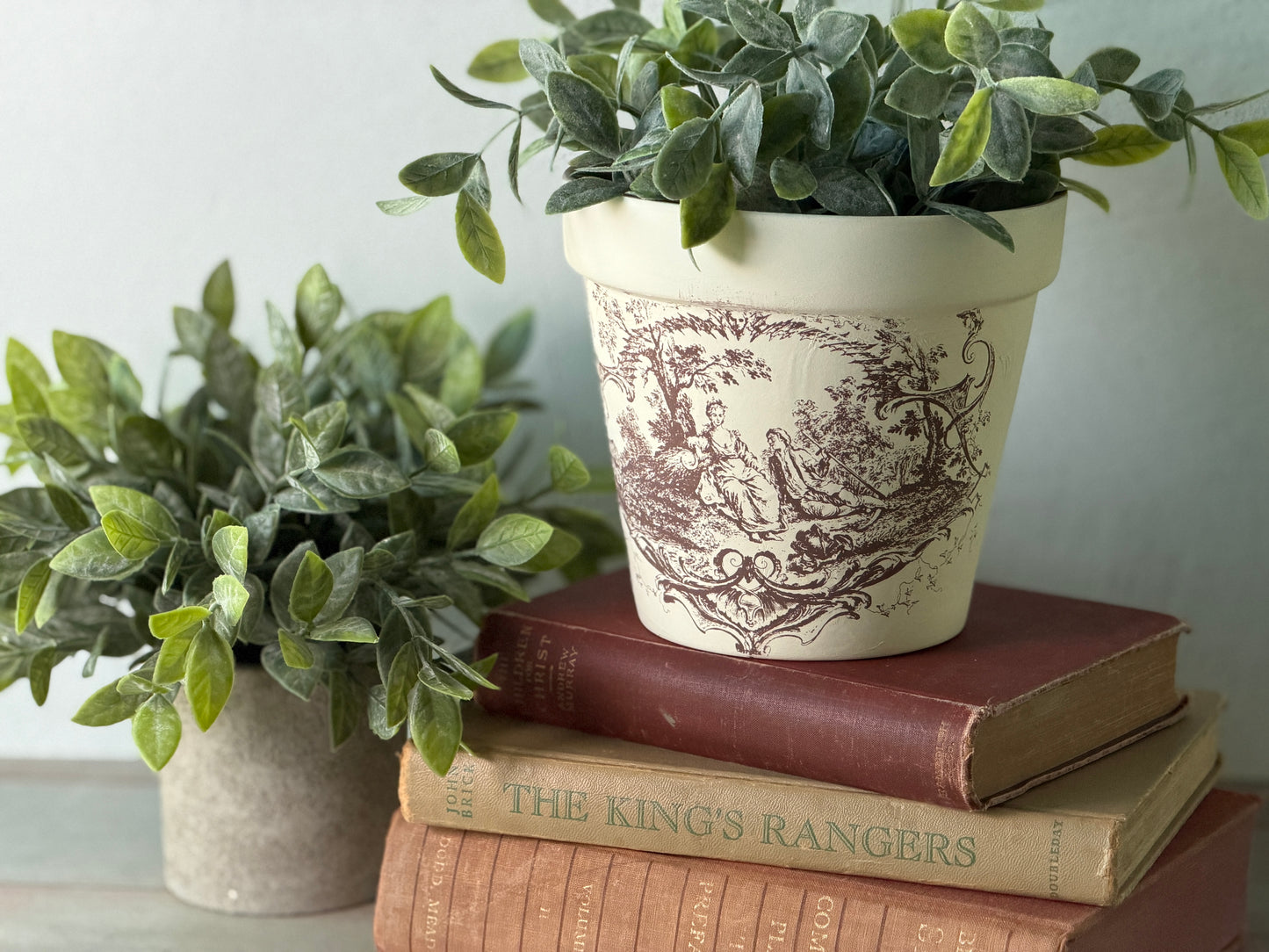 Hameau de la Reine - IOD Paint Inlay 12x16 Pad- 2026 Spring